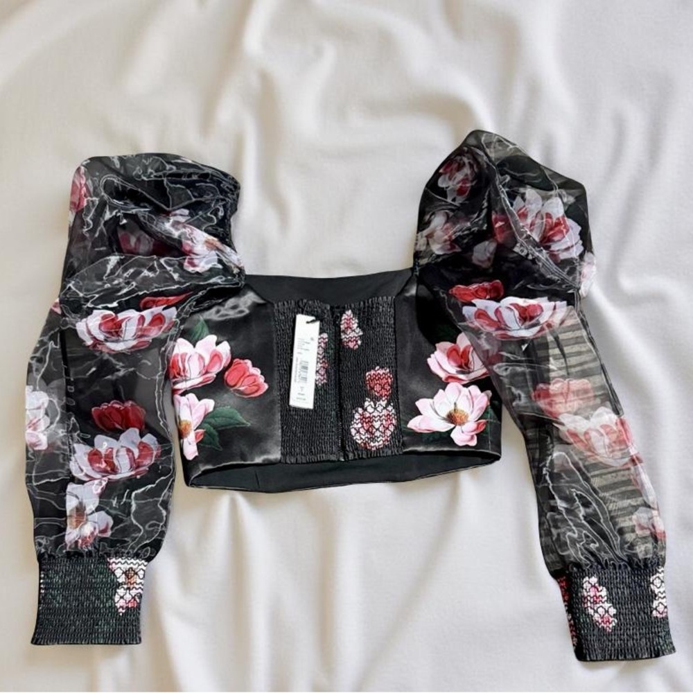 Alice + Olivia Floral Puff Sleeve Sheer Crop Top - Picture 5 of 11